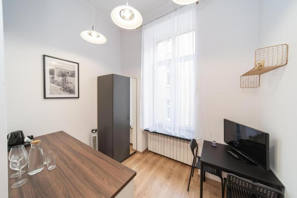 Vipol Amartamenty Biznesowe Apartment Łódź Exterior foto